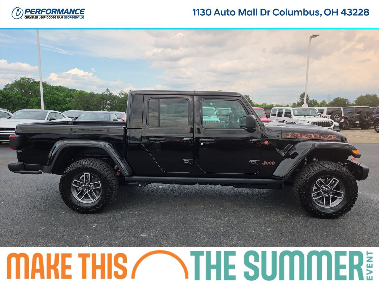 New 2026 Jeep Gladiator Mojave w/ Steel Bumper Group AWD/4WD image 9