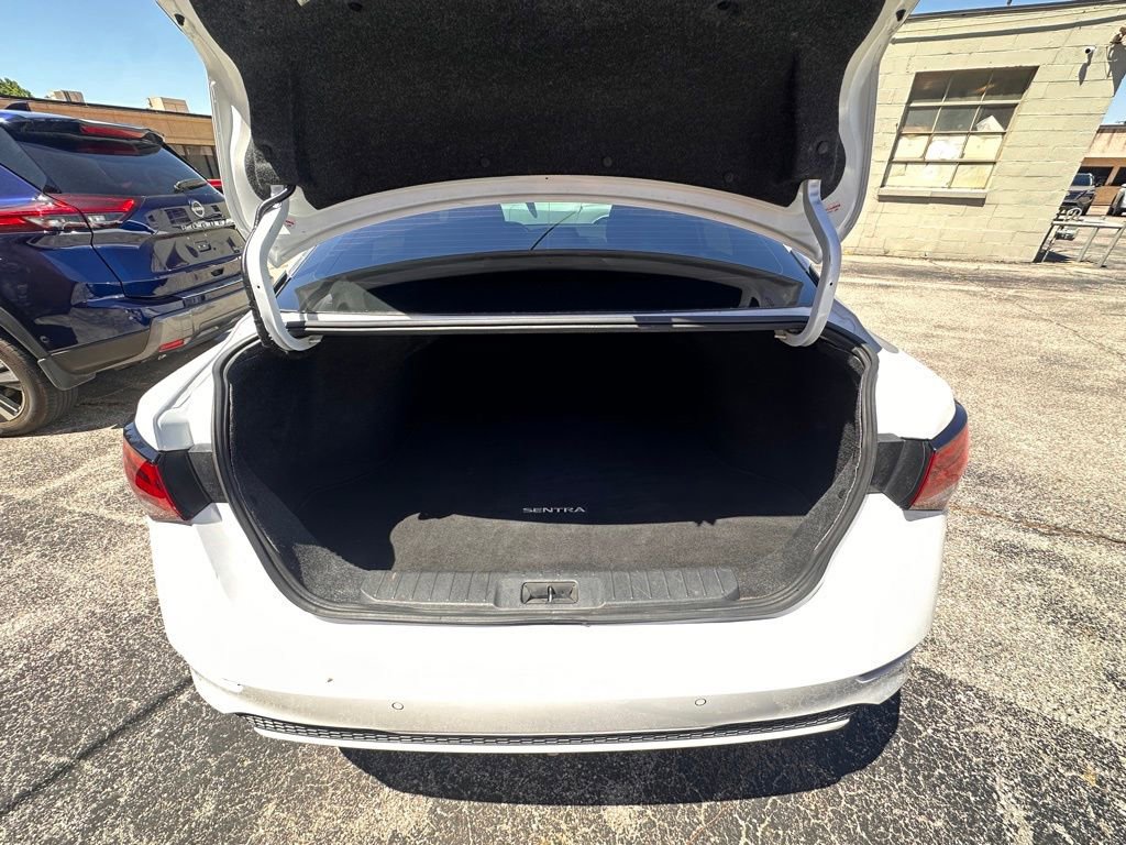 Used 2020 Nissan Sentra S FWD image 5