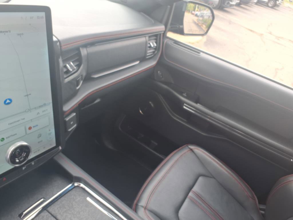 Certified 2022 Ford Expedition Limited image 23