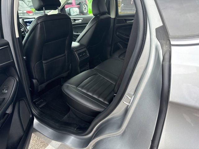 Used 2021 Ford Edge SEL w/ Convenience Package image 12