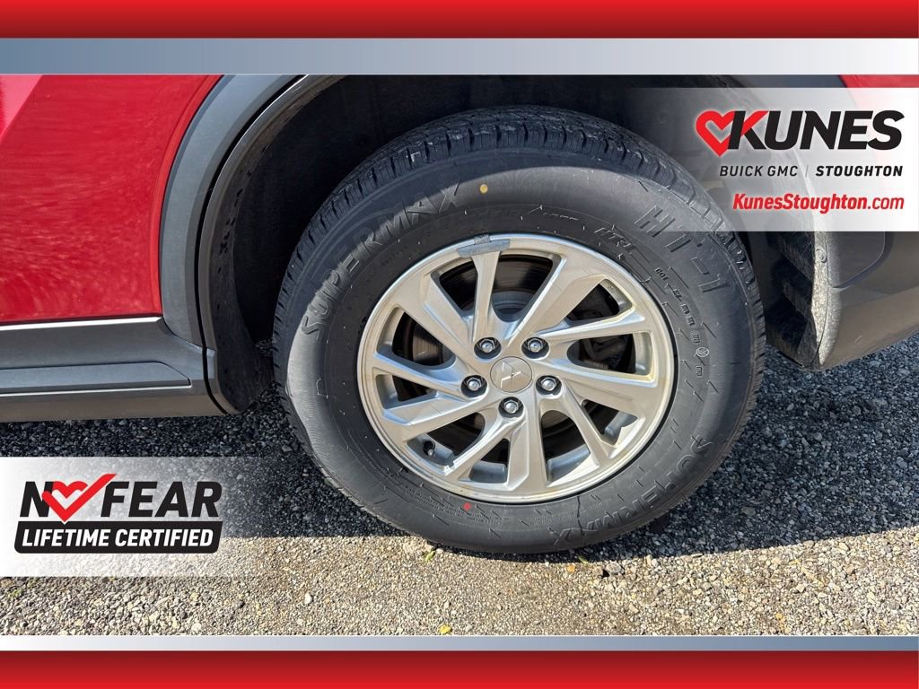Used 2019 Mitsubishi Eclipse Cross ES AWD/4WD image 19