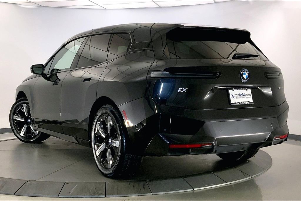 Certified 2024 BMW iX xDrive50 w/ Premium Package image 10