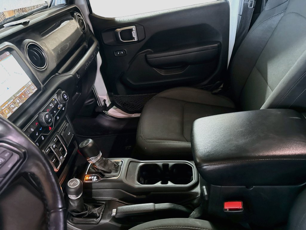 Certified 2022 Jeep Wrangler Unlimited Sport AWD/4WD image 26
