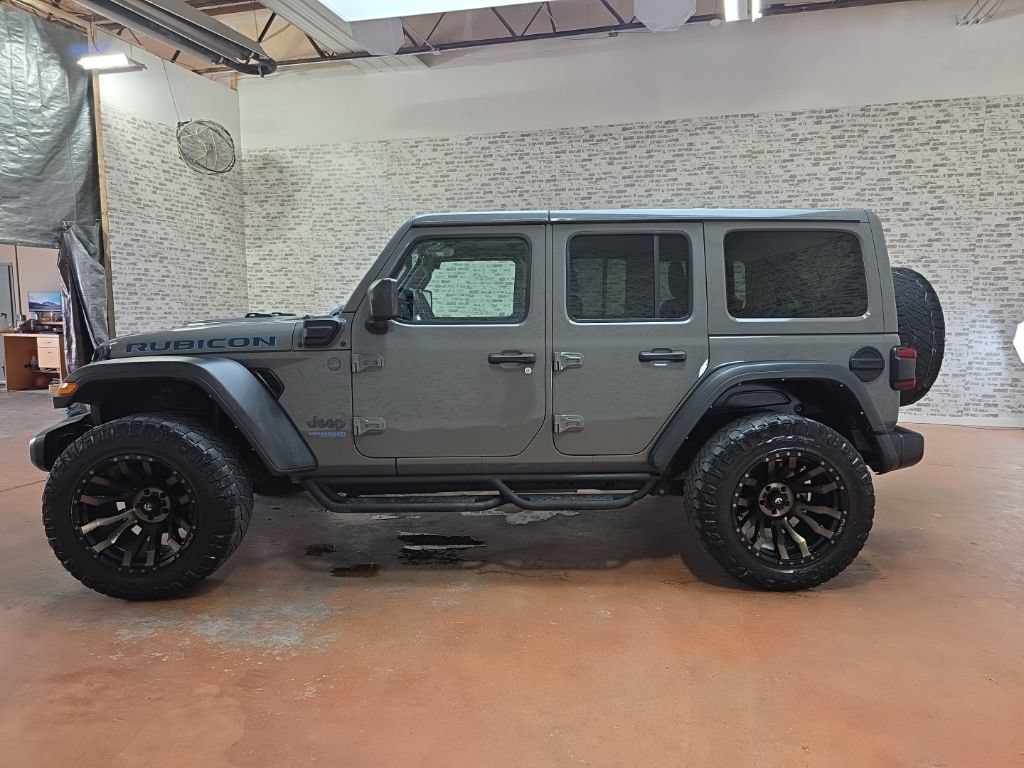 Used 2022 Jeep Wrangler Unlimited Rubicon 4xe AWD/4WD image 4