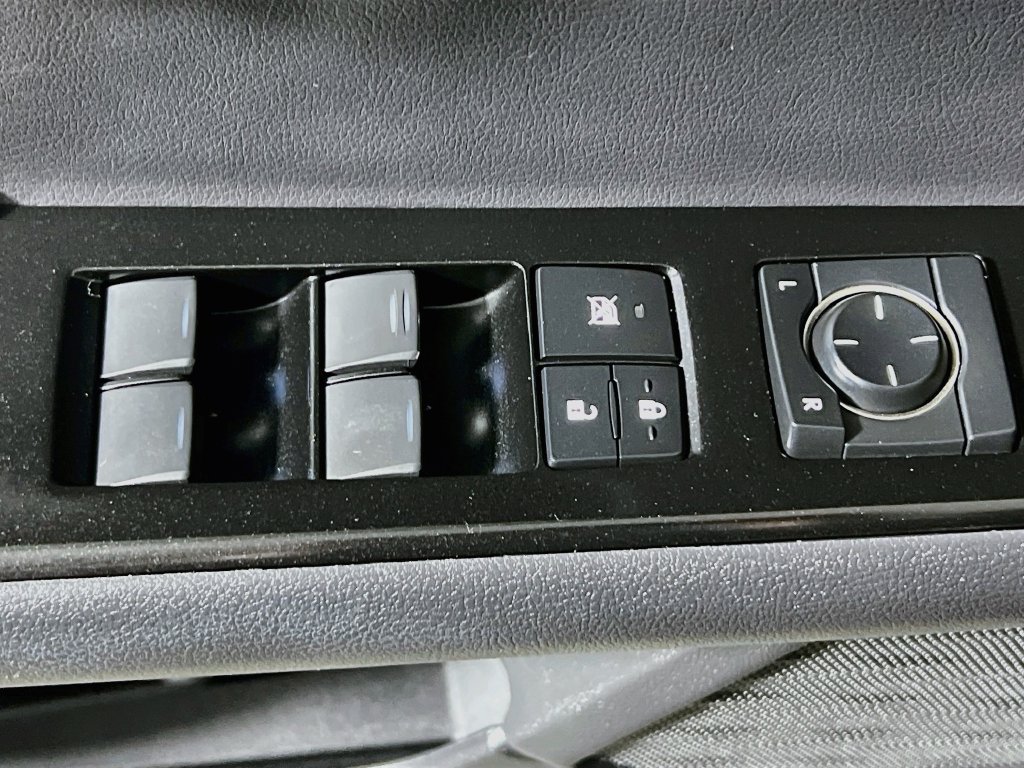 Used 2023 Lexus UX 250h FWD w/ Accessory Package (Z1) image 16