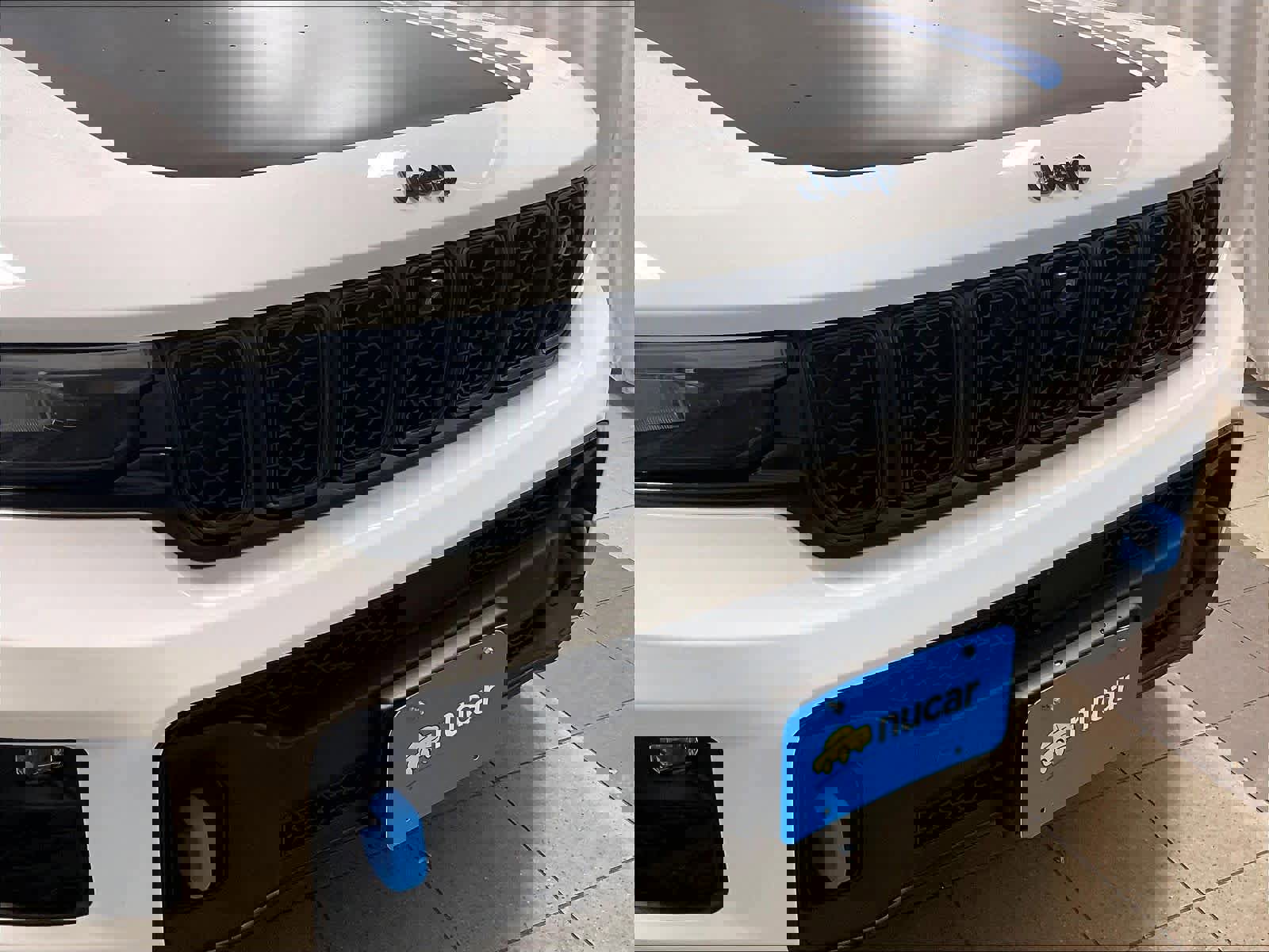 Used 2023 Jeep Grand Cherokee Trailhawk w/ Advanced Protech Group II image 31