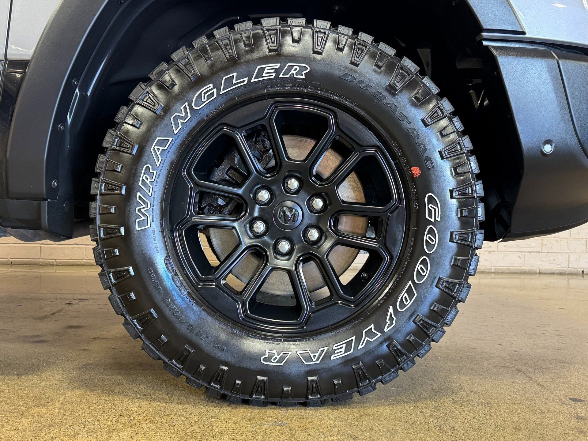 Used 2025 RAM 1500 Rebel AWD/4WD image 16