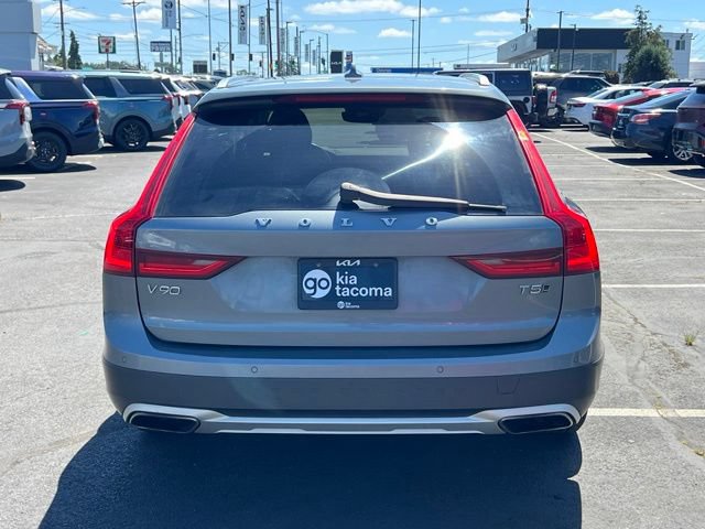 Used 2018 Volvo V90 T5 Cross Country w/ Convenience Package AWD/4WD image 6