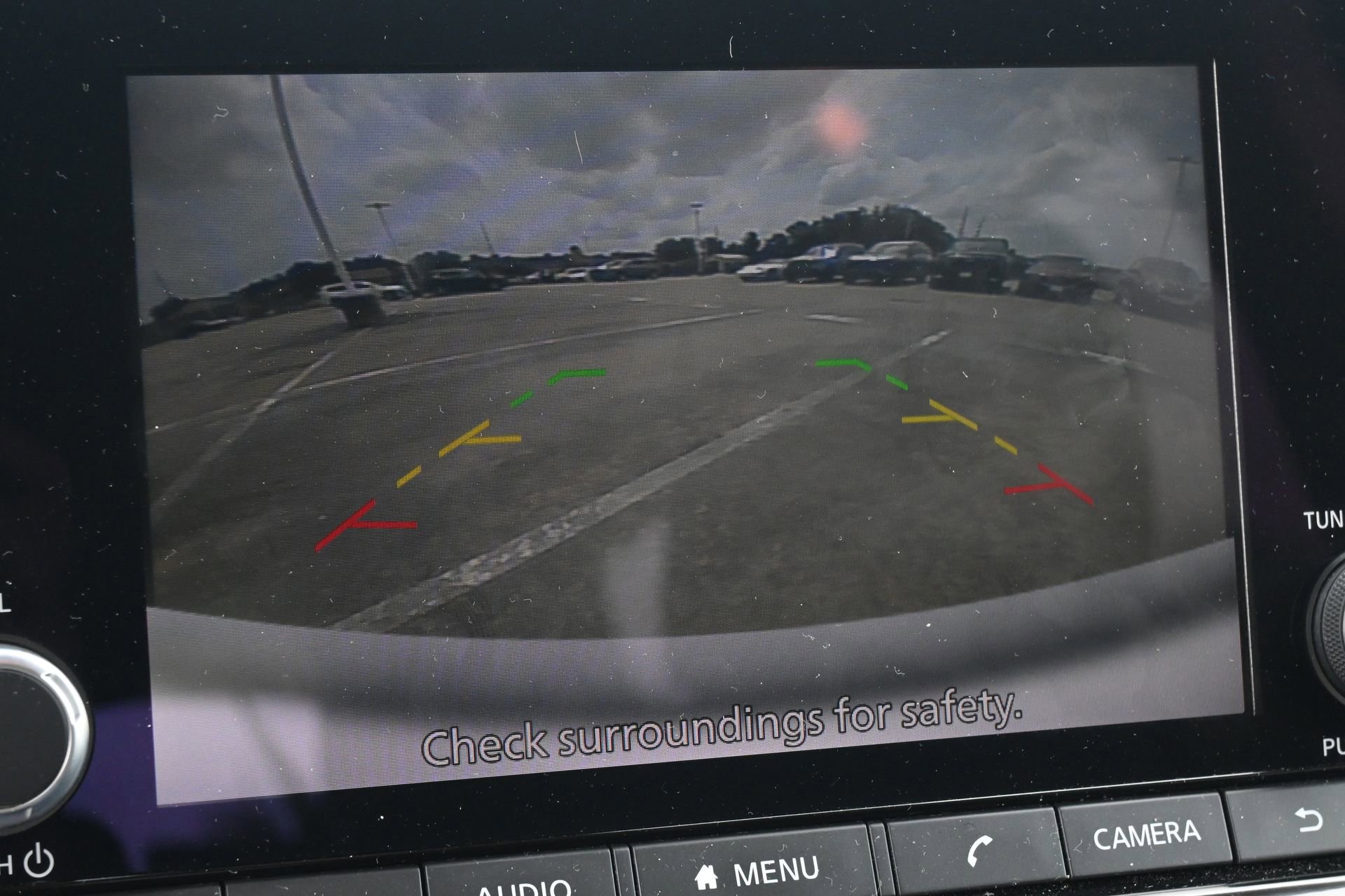 Used 2025 Nissan Pathfinder SV FWD image 13