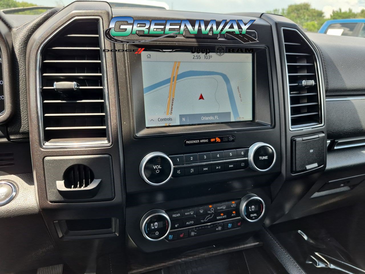 Used 2021 Ford Expedition Max Limited RWD image 19