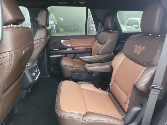 Used 2025 Ford Expedition King Ranch AWD/4WD image 16
