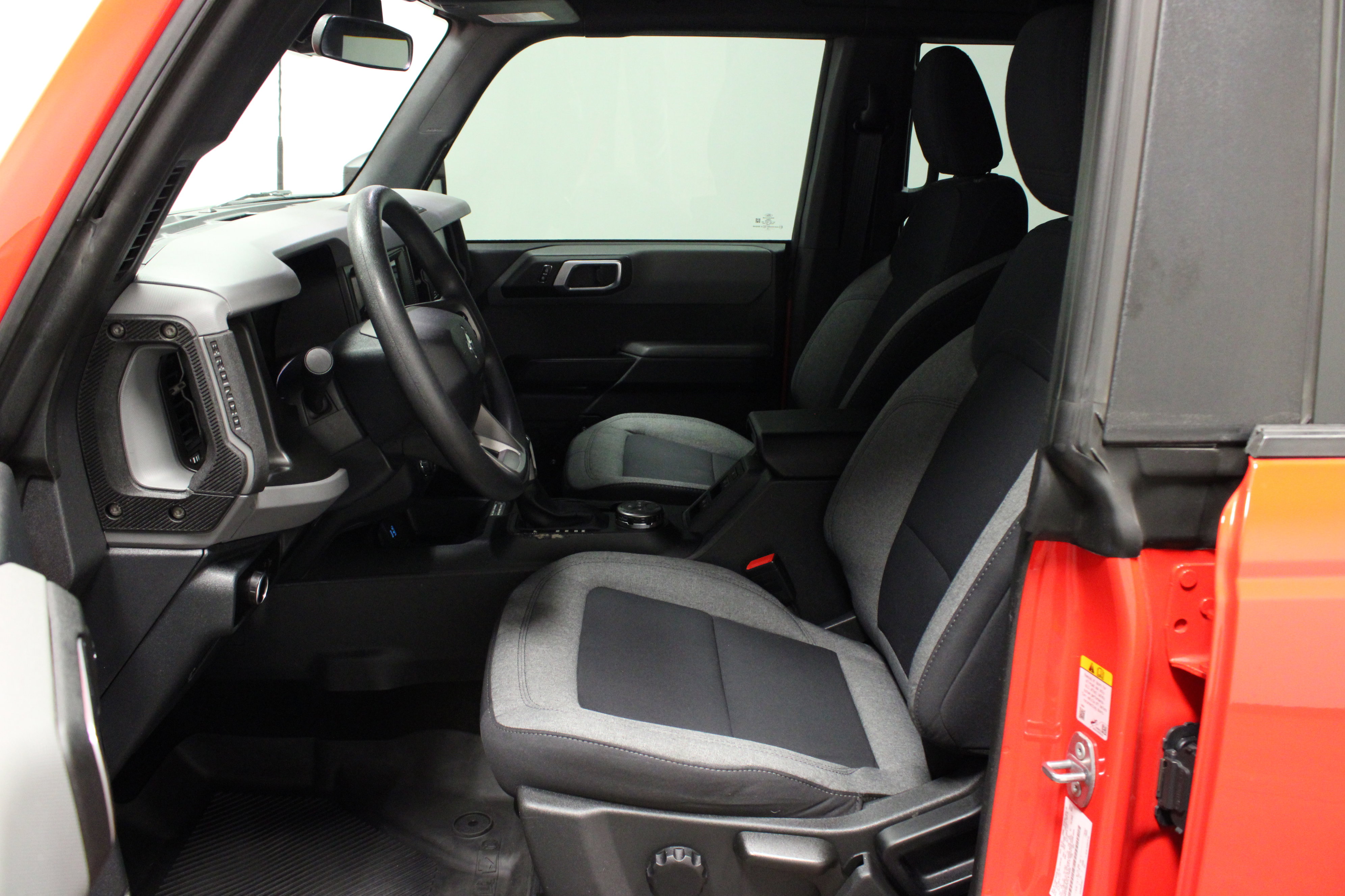Used 2023 Ford Bronco 4-Door AWD/4WD image 17