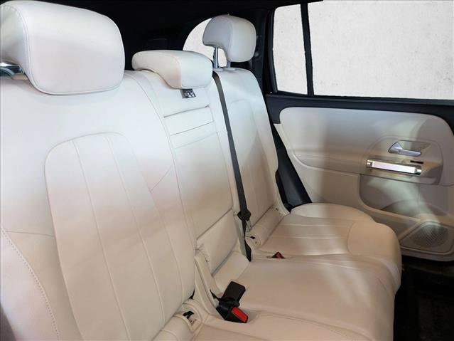 Used 2026 Mercedes-Benz GLB 250 image 21