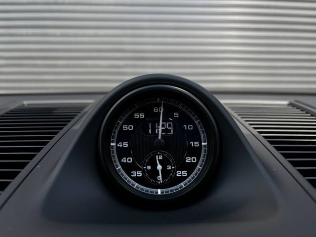 Certified 2026 Porsche Macan Turbo AWD/4WD image 20