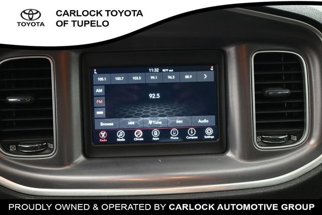 Used 2022 Dodge Charger SXT RWD image 26