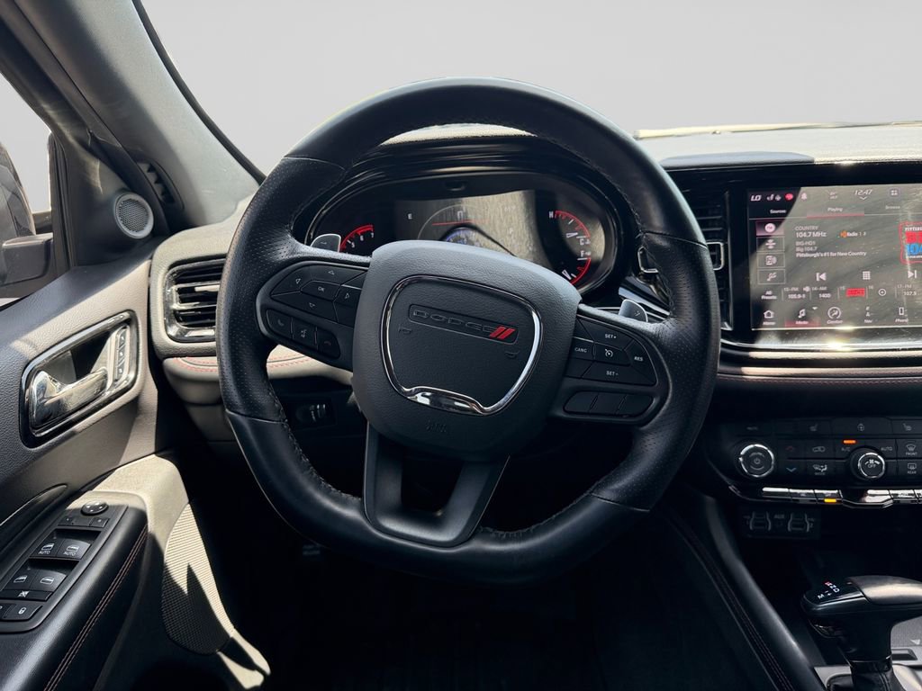 Used 2022 Dodge Durango R/T w/ Blacktop Package AWD/4WD image 13