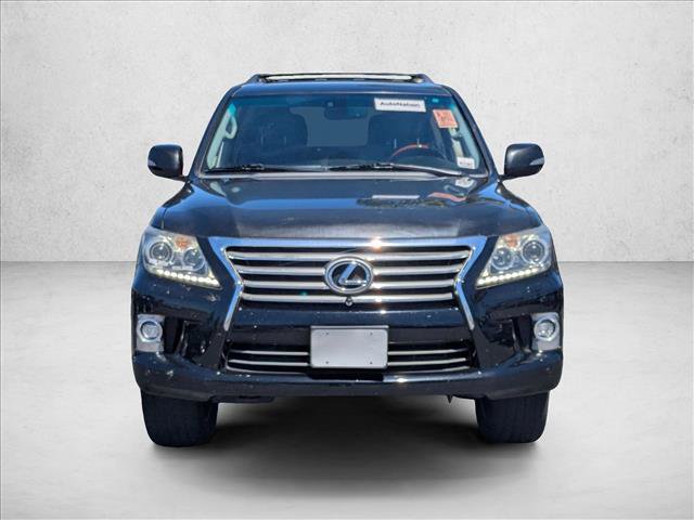 Used 2015 Lexus LX 570 4WD w/ Luxury Package image 2