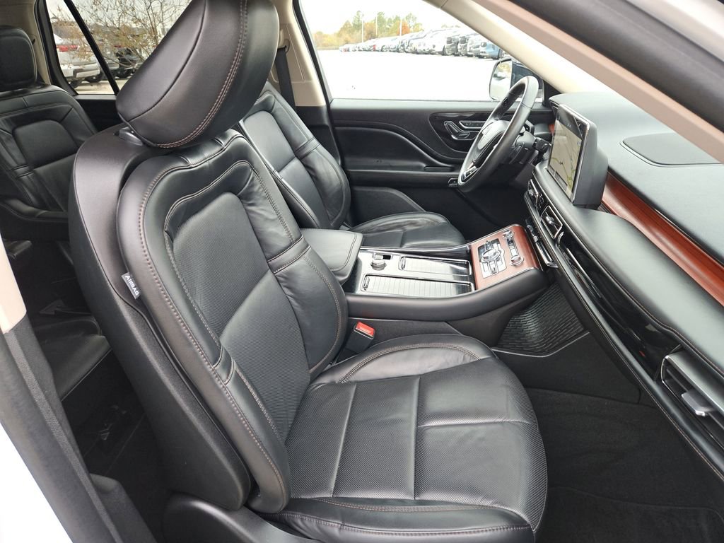 Used 2024 Lincoln Aviator Reserve image 27