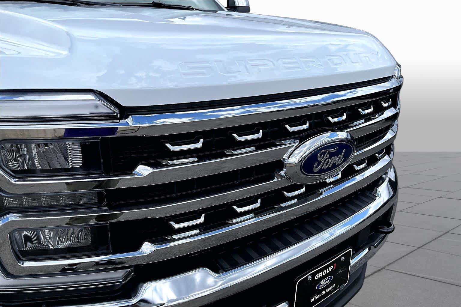 Used 2025 Ford F250 Lariat w/ Chrome Package AWD/4WD image 30