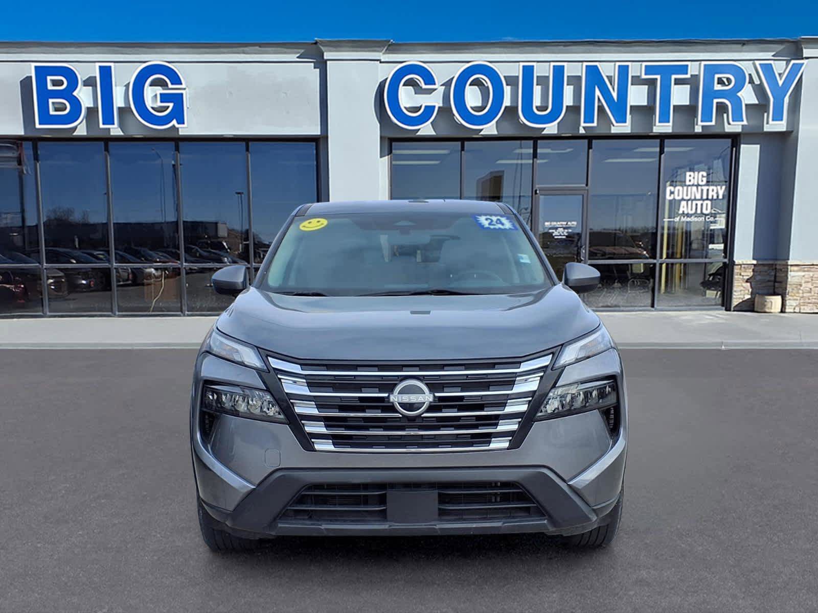 Used 2024 Nissan Rogue SV FWD image 9