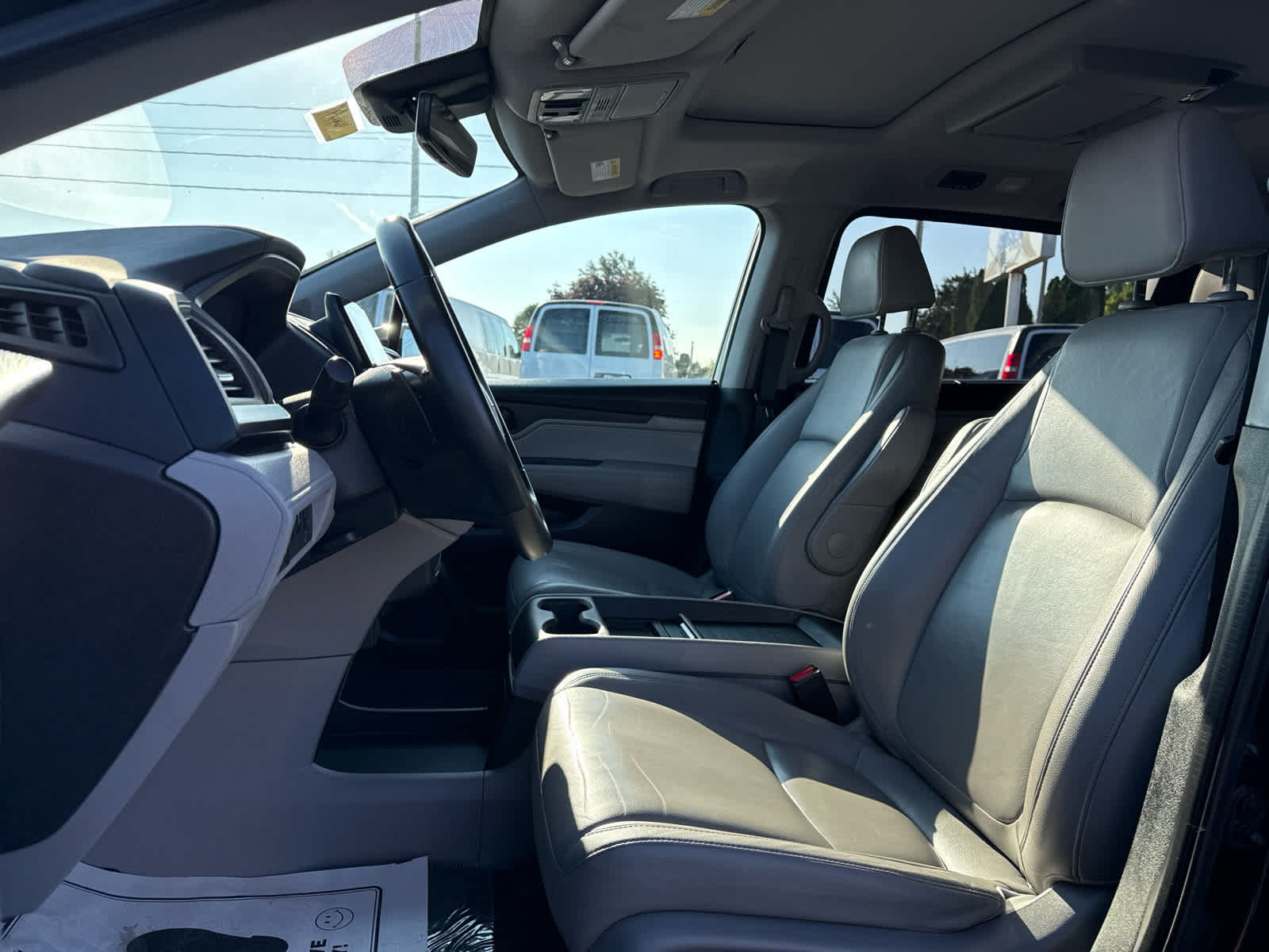 Used 2018 Honda Odyssey EX-L image 11