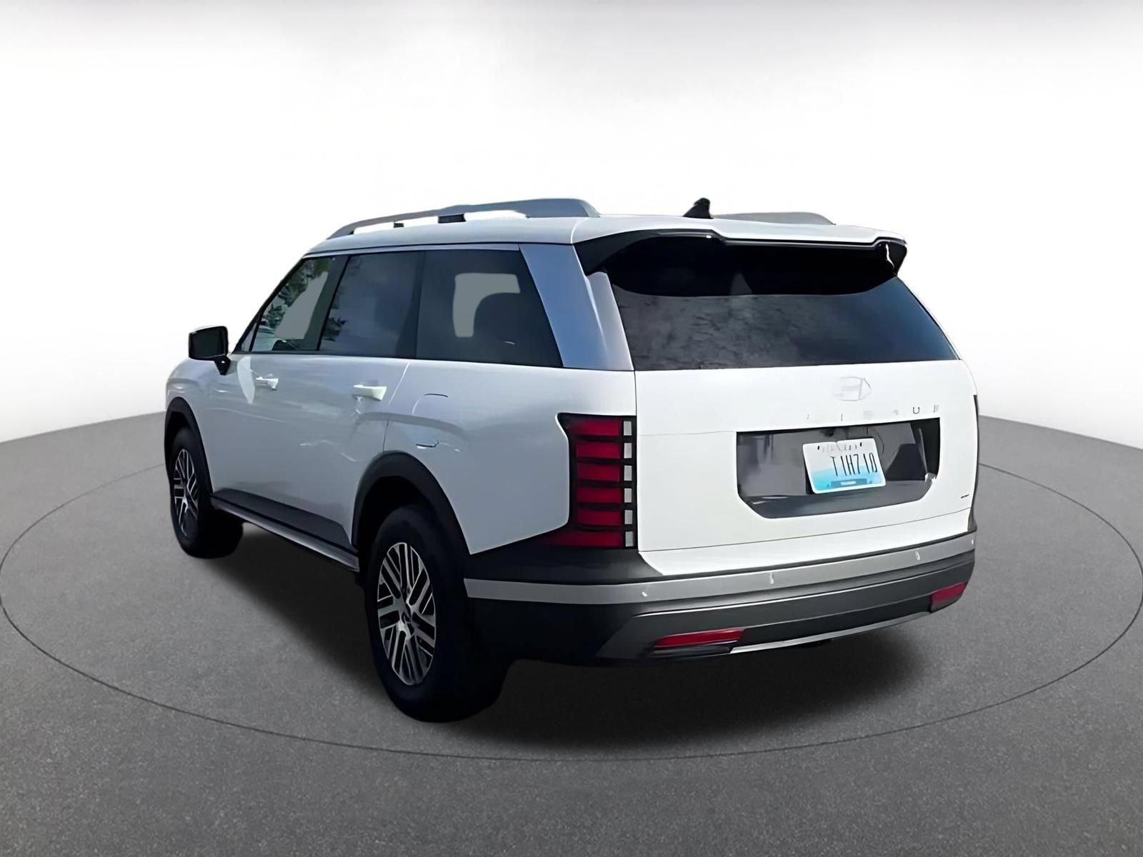 Used 2026 Hyundai Palisade SEL AWD/4WD image 12