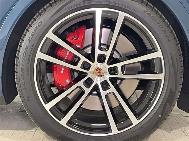 New 2026 Porsche Cayenne S image 15