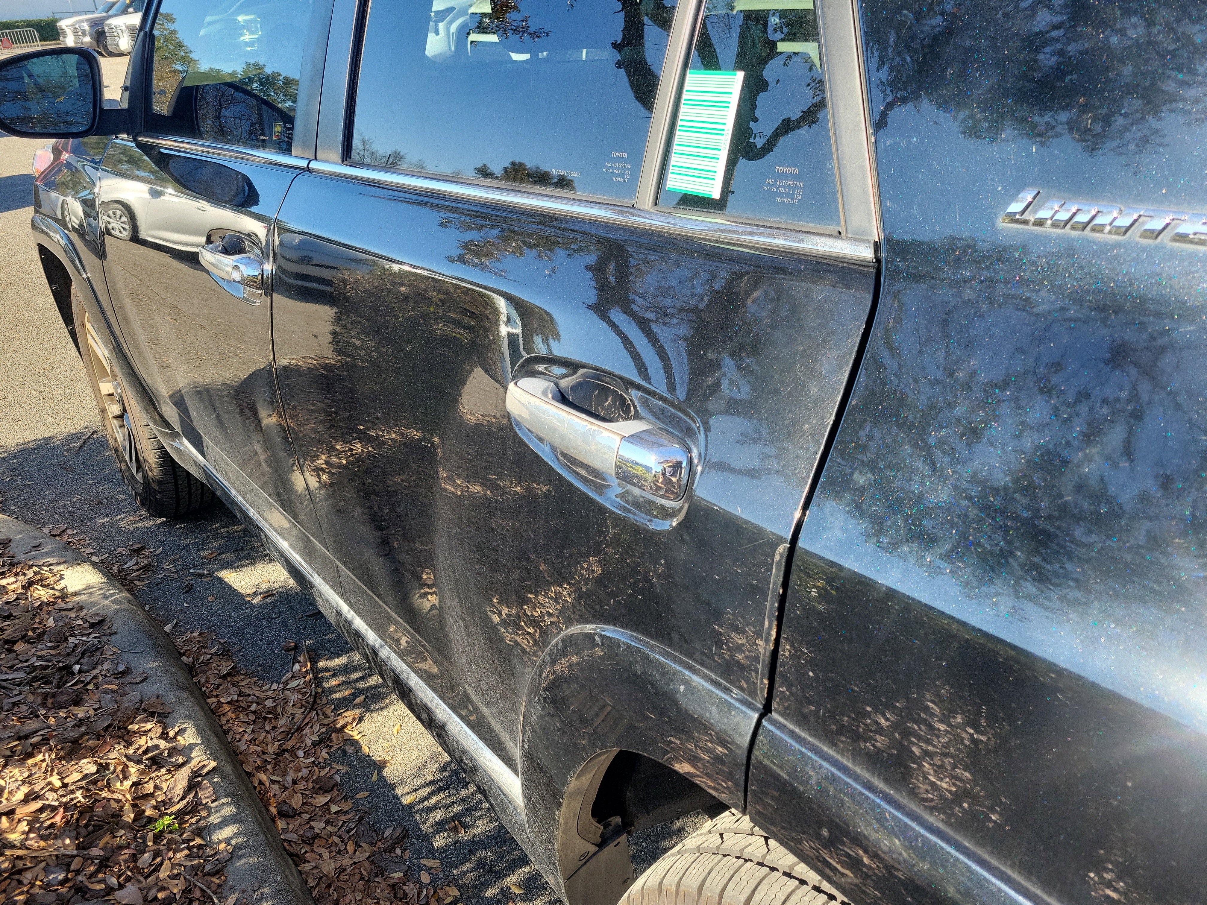 Used 2016 Toyota 4Runner Limited image 27