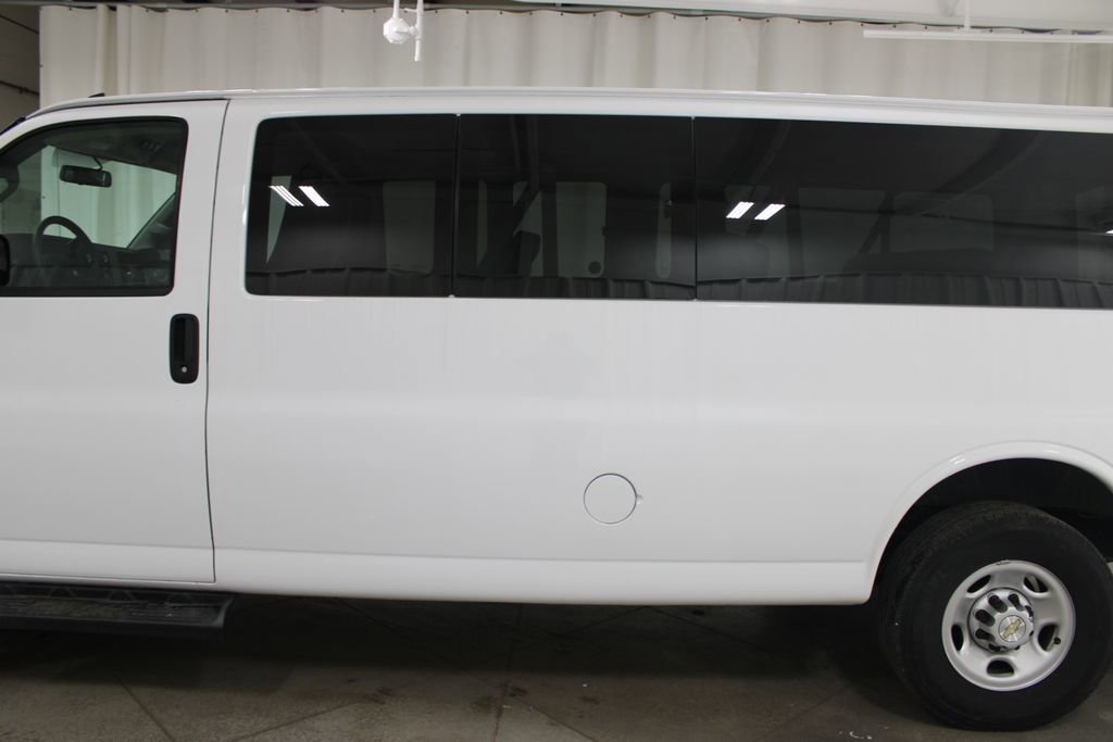 Used 2023 Chevrolet Express 3500 LS image 6