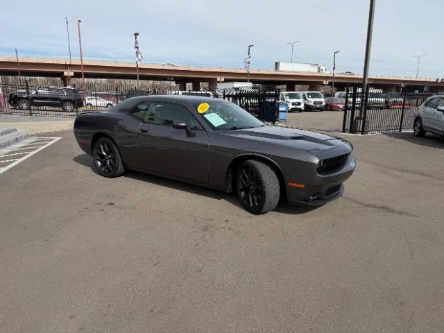 Used 2022 Dodge Challenger SXT w/ Blacktop Package image 30