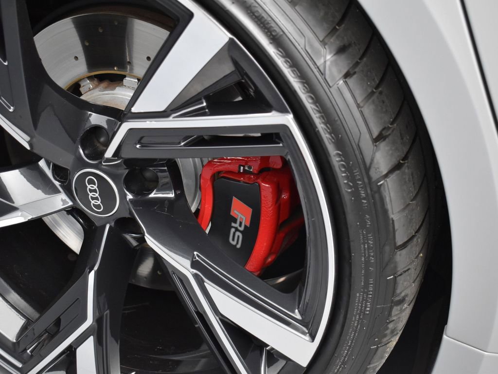 Used 2023 Audi RS 6 image 40