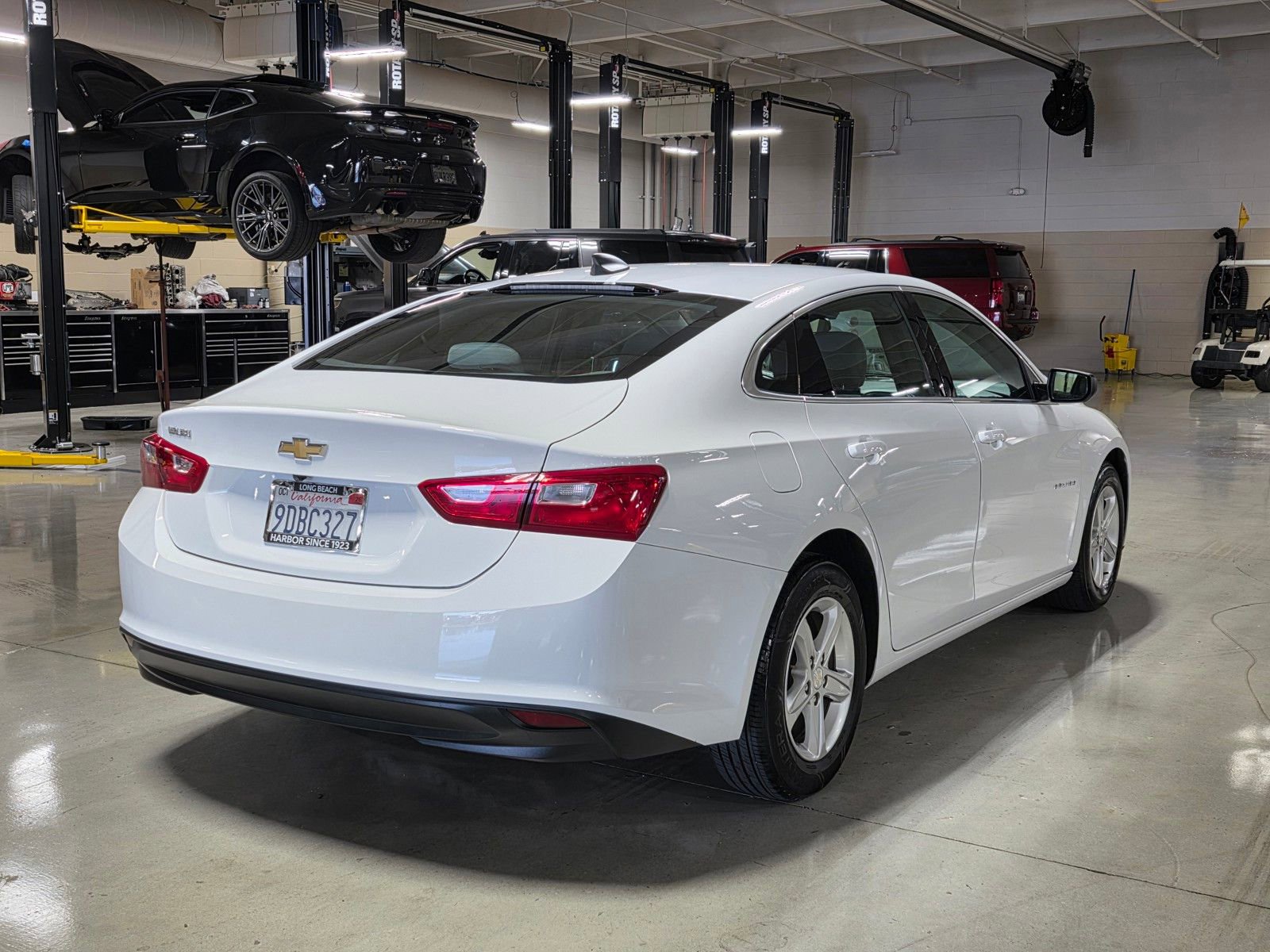 Used 2022 Chevrolet Malibu LS FWD image 7