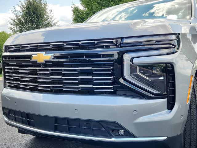 New 2026 Chevrolet Suburban High Country AWD/4WD image 10