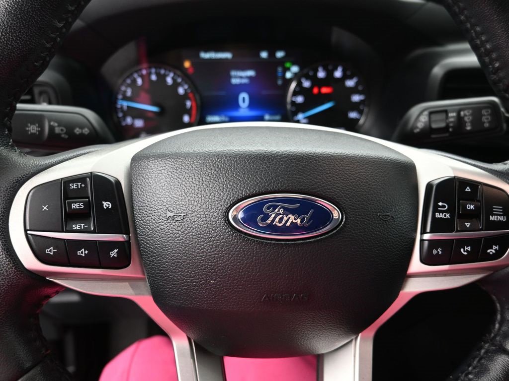 Certified 2022 Ford Explorer XLT image 16
