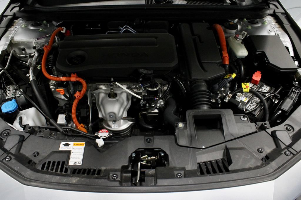 Used 2025 Honda Accord Sport image 16