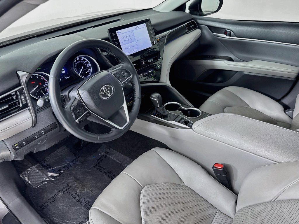 Used 2021 Toyota Camry XLE FWD image 10