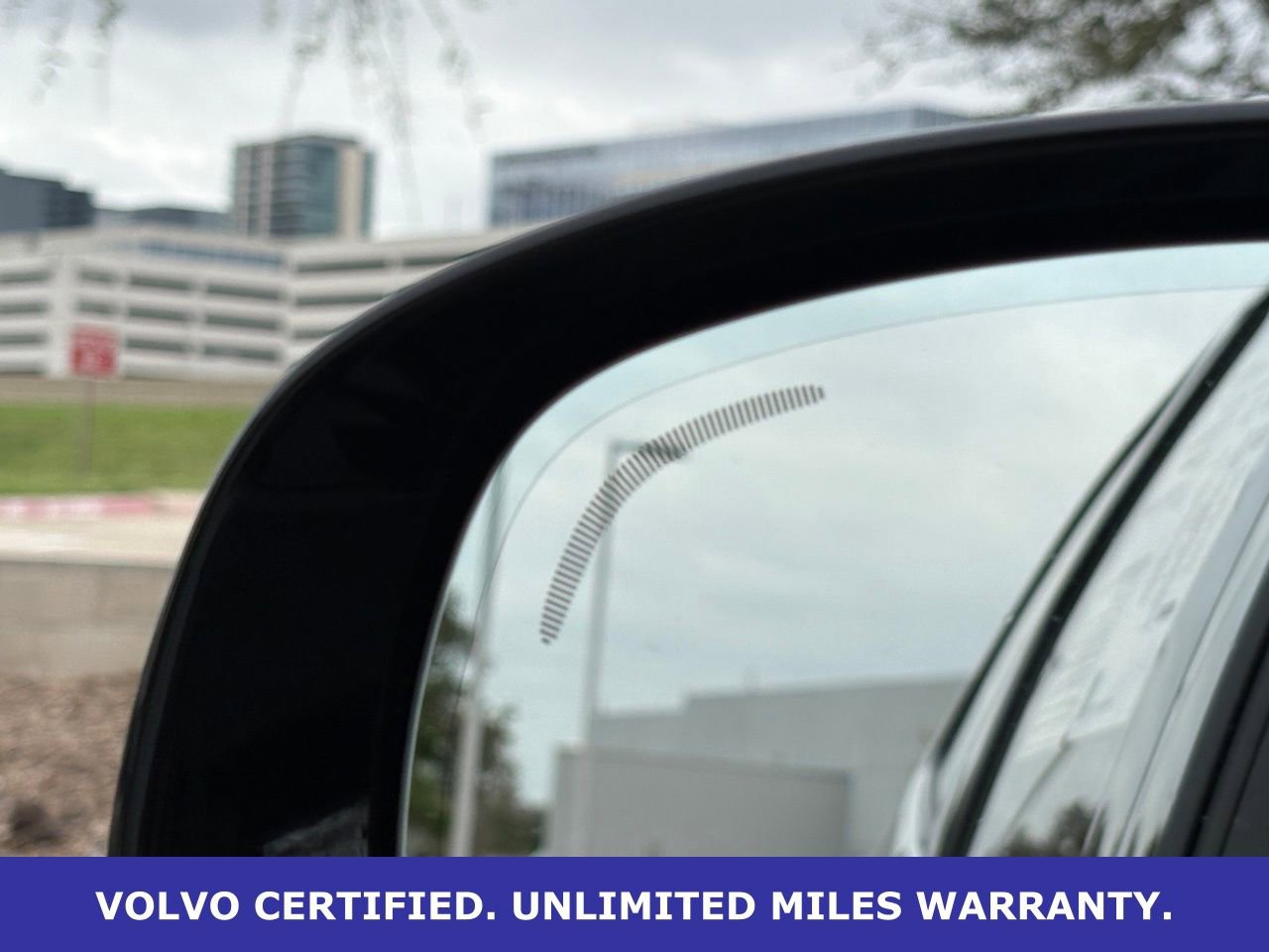 New 2026 Volvo XC60 B5 Plus w/ Protection Package Premier image 35