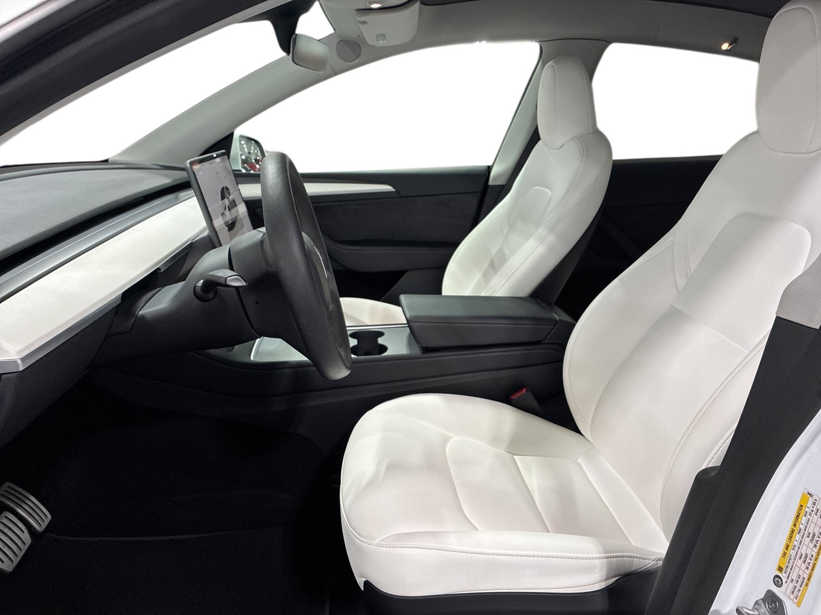 Certified 2023 Tesla Model Y Performance AWD/4WD image 9