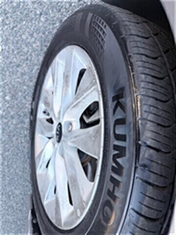 Used 2018 Kia Optima LX w/ 17" Alloy Wheels Package FWD image 30