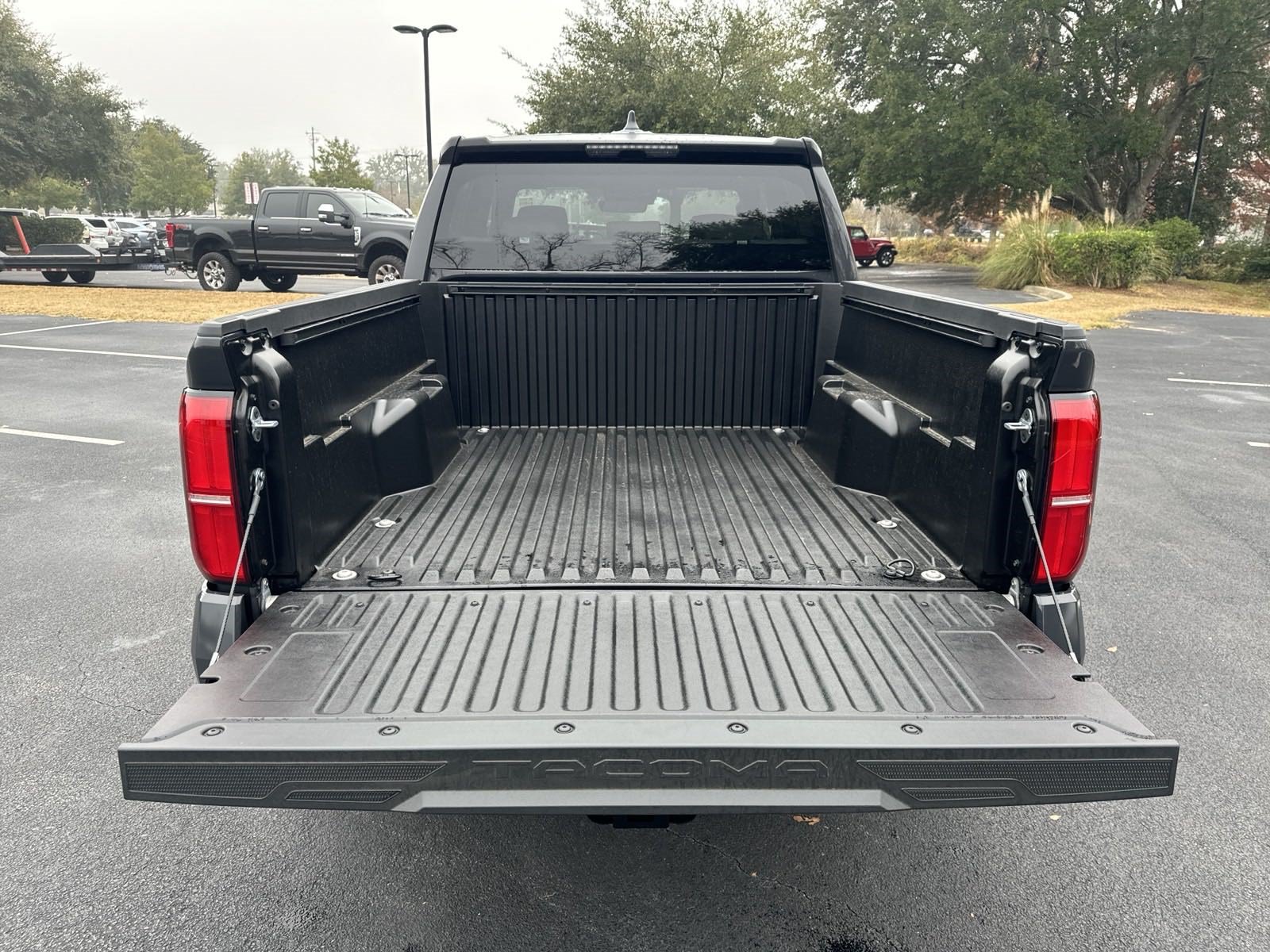 New 2024 Toyota Tacoma SR5 RWD image 34