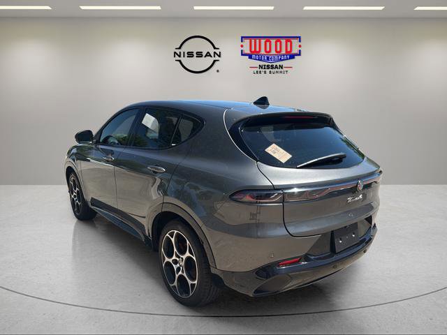 Used 2025 Alfa Romeo Tonale w/ Premium Package AWD/4WD image 4