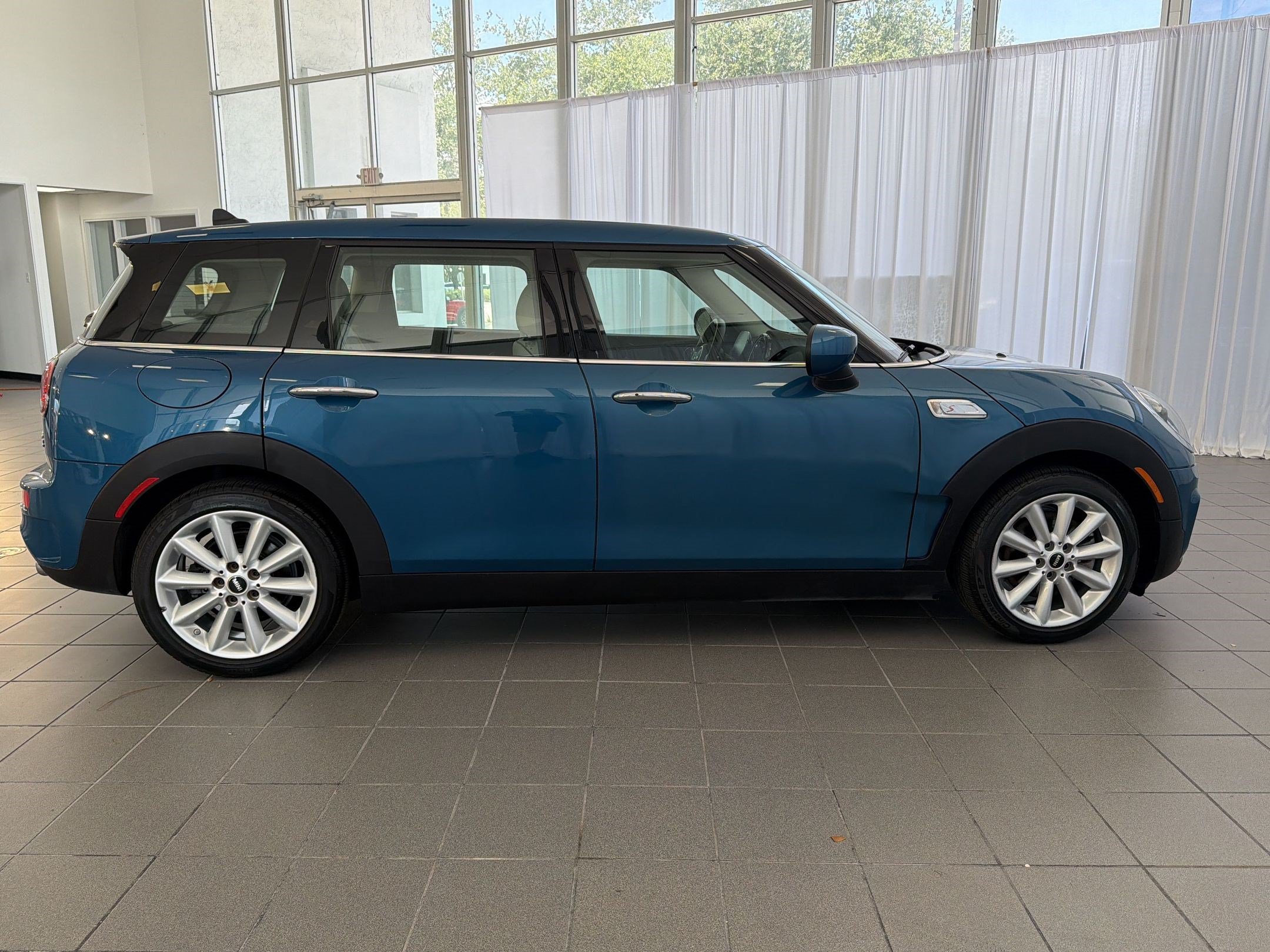 Certified 2024 MINI Cooper Clubman S w/ Signature Upholstery Package FWD image 8