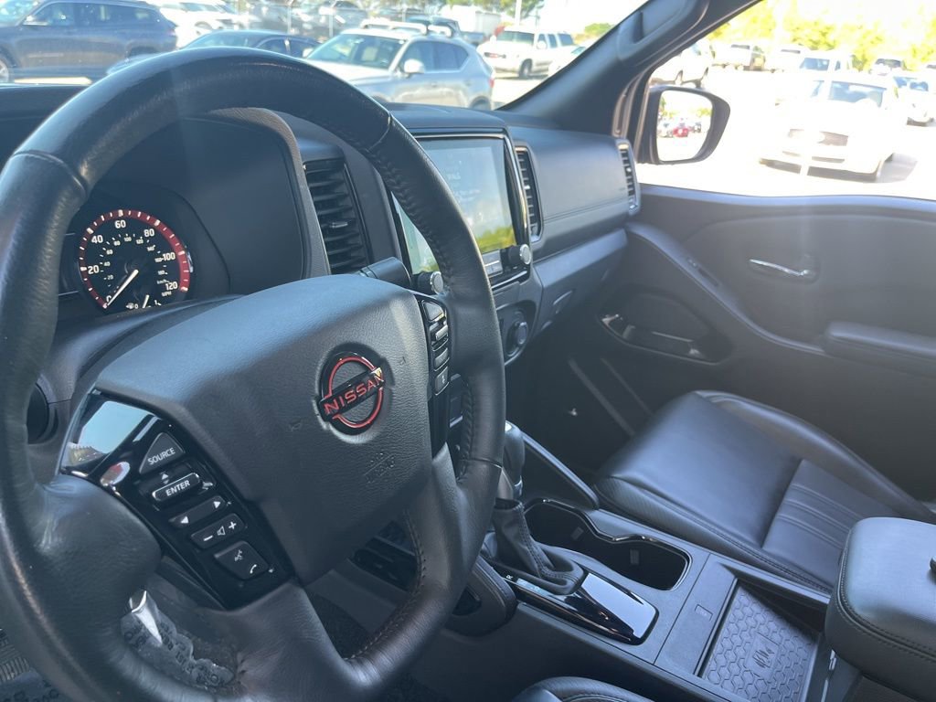 Used 2022 Nissan Frontier Pro-X w/ Pro-X Premium Package image 11
