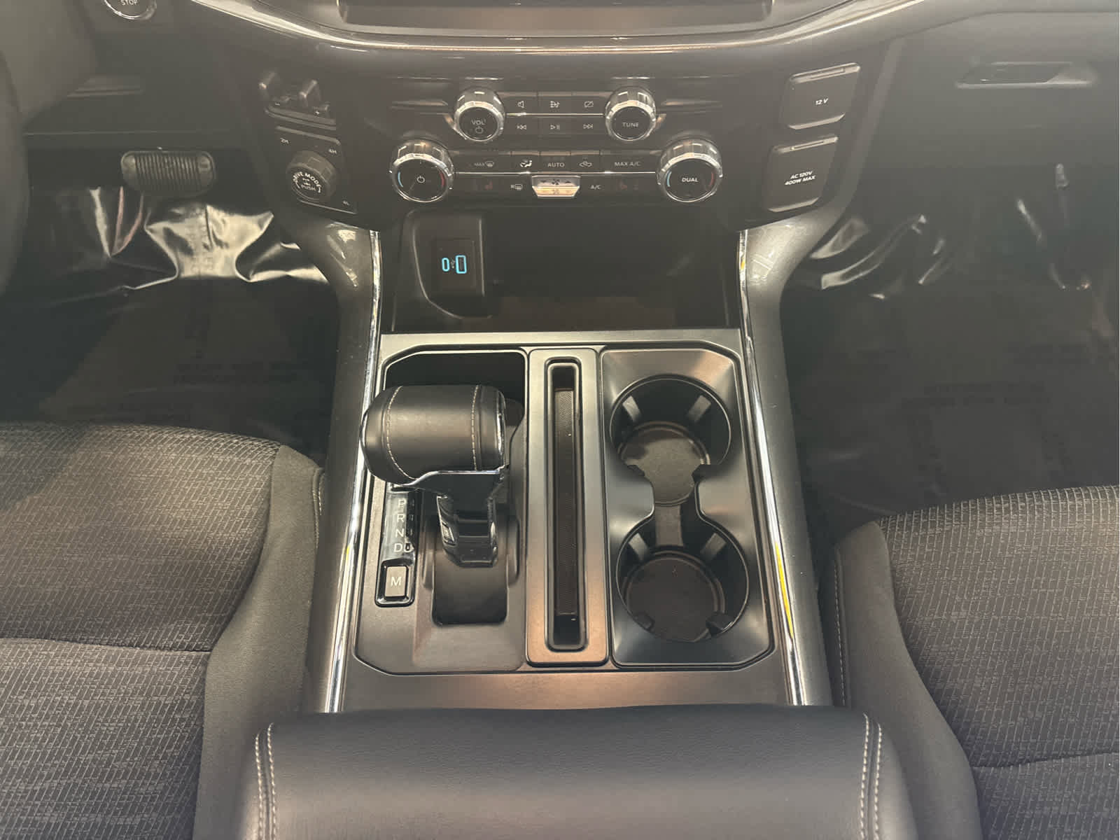 Used 2022 Ford F150 XLT w/ Equipment Group 302A High AWD/4WD image 10