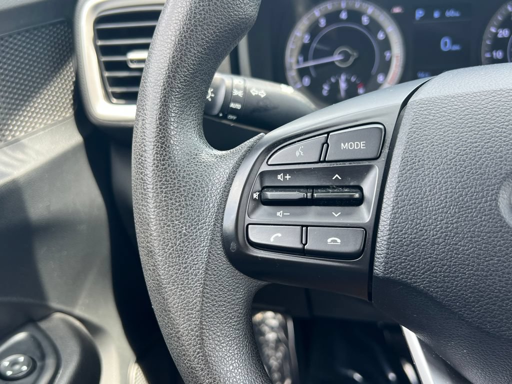 Used 2021 Hyundai Venue SE FWD image 20