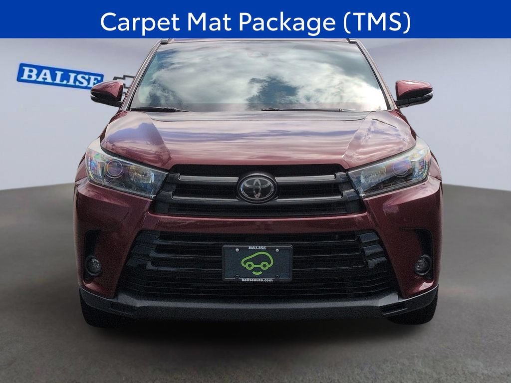Used 2019 Toyota Highlander SE w/ Carpet Mat Package (TMS) AWD/4WD image 9