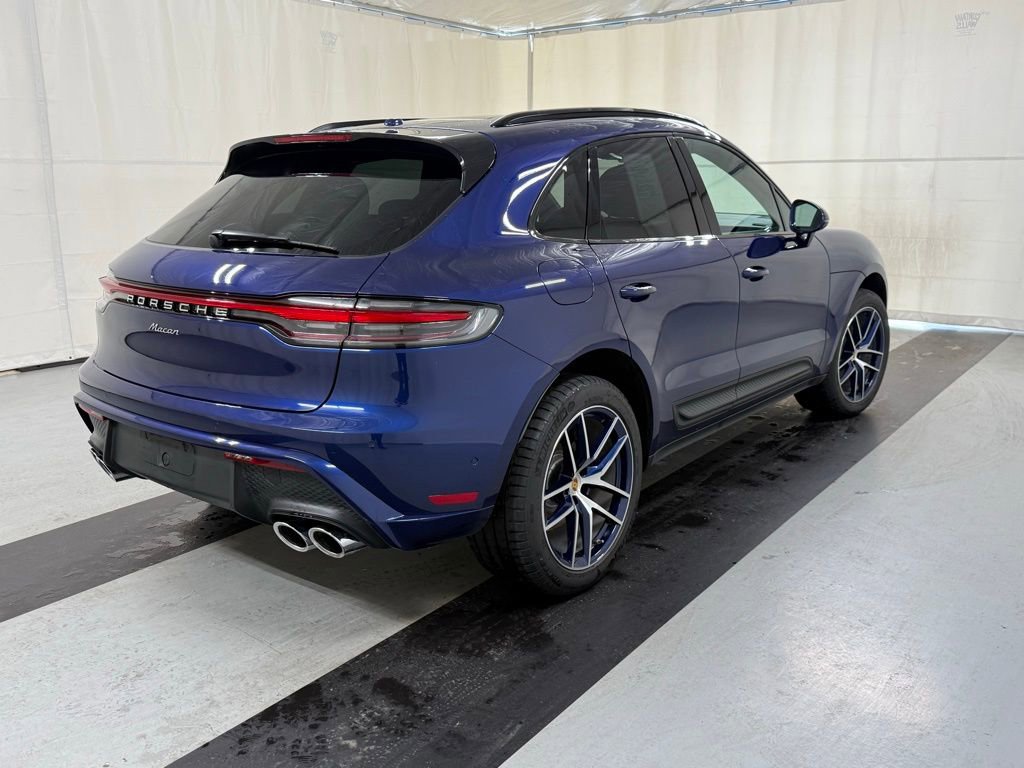 Certified 2022 Porsche Macan image 10