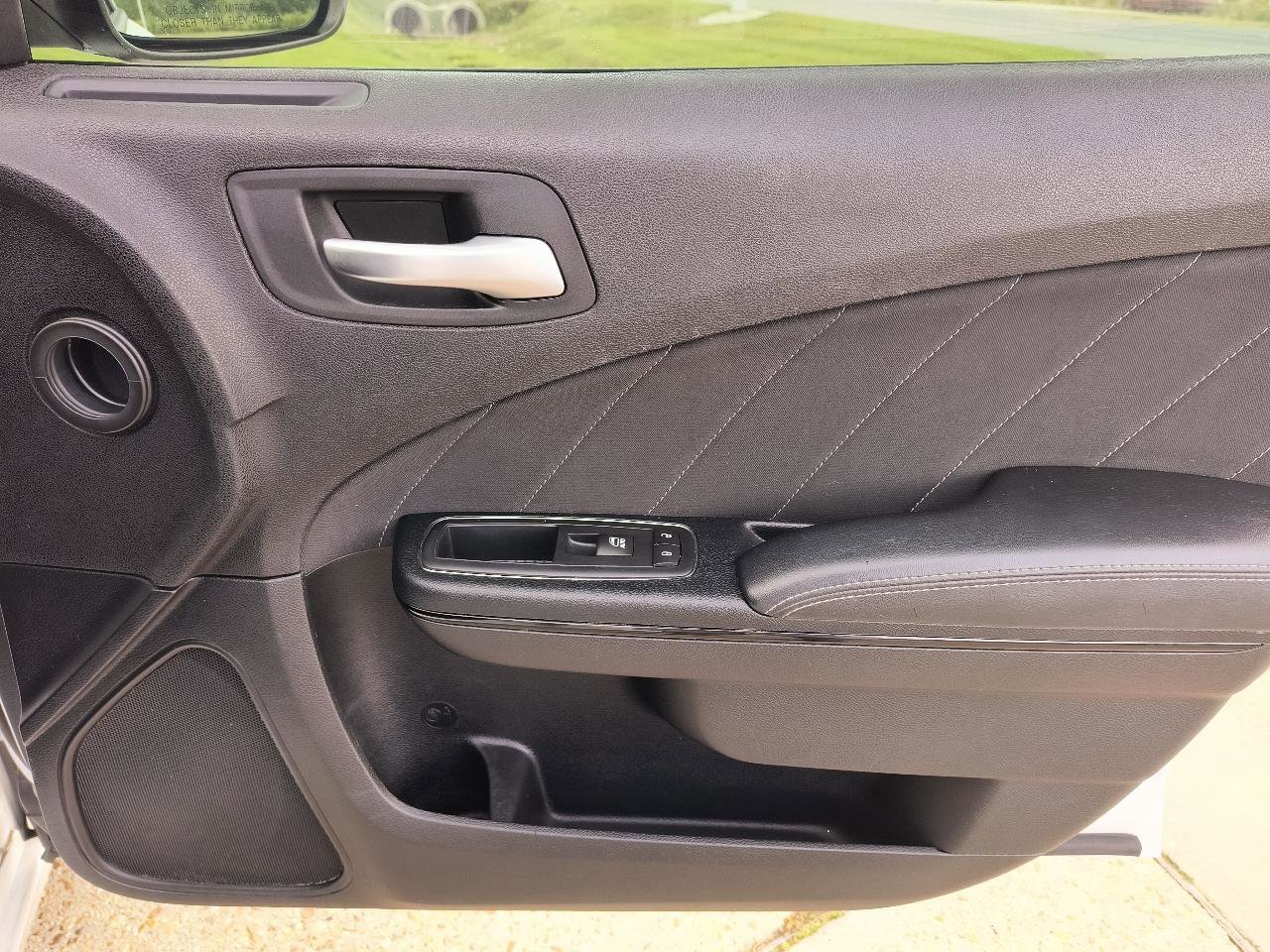 Used 2016 Dodge Charger SXT w/ Blacktop Package image 22