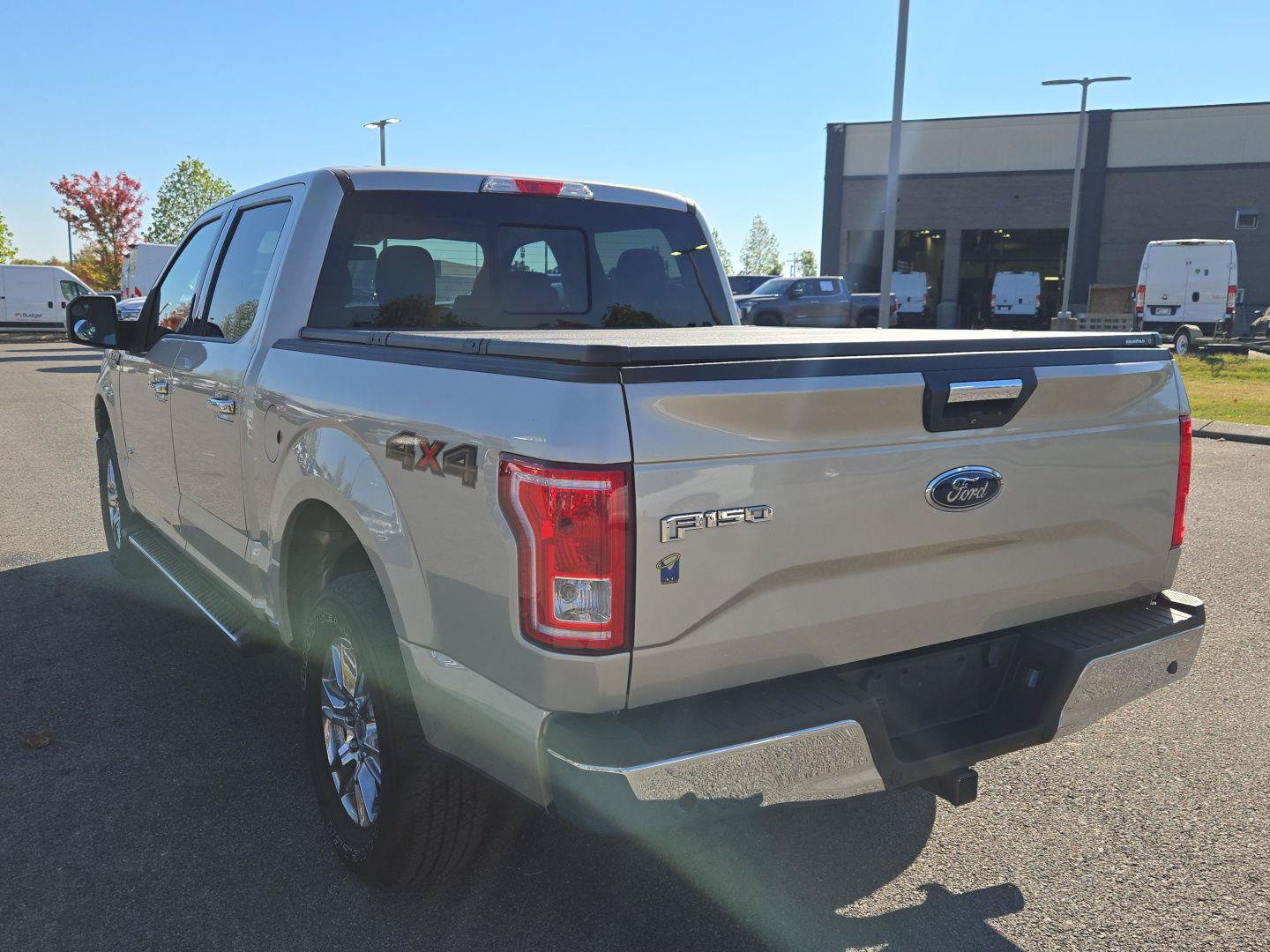 Used 2017 Ford F150 XLT w/ Equipment Group 302A Luxury AWD/4WD image 5