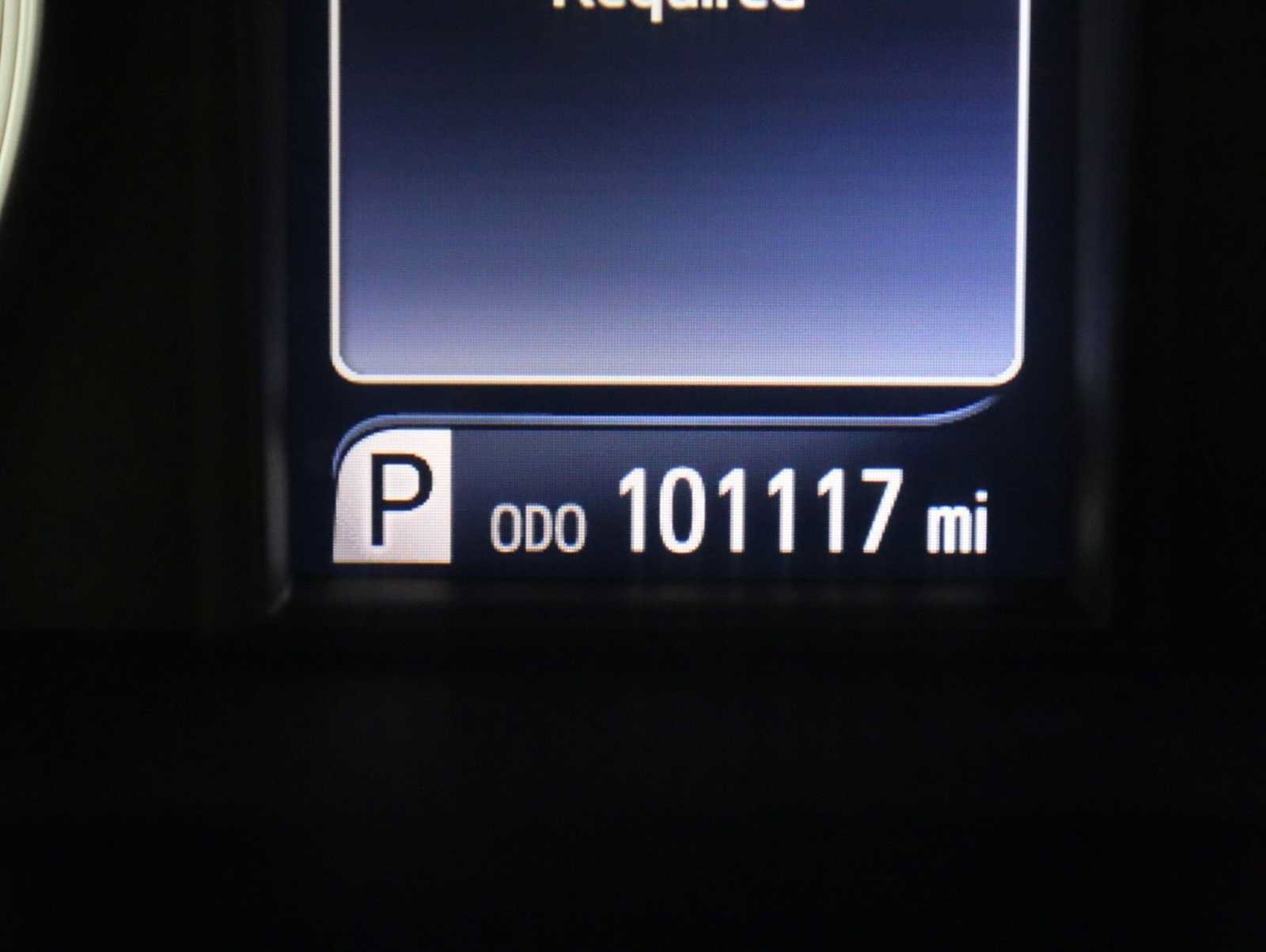 Used 2017 Toyota Camry XLE w/ Moonroof Package FWD image 29